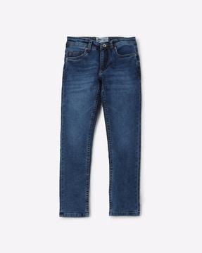 washed straight jeans with 5-pocket styling