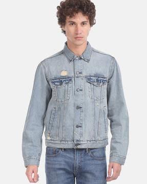 washed denim jacket with flap pockets