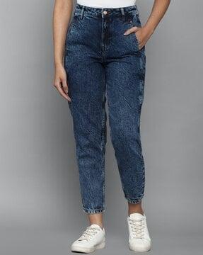 washed relaxed jeans