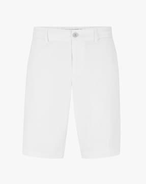 water-repellent twill slim fit shorts