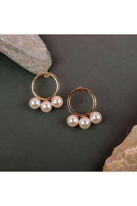 western style round earrings with pearls for girls and women who wish to make a style statement