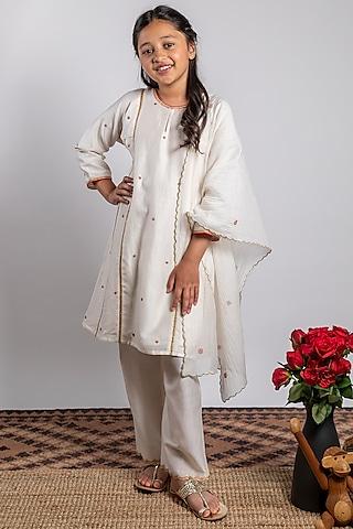 white embroidered kurta set for girls
