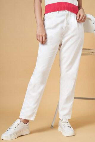 white solid full length  casual women slouchy fit  jeans