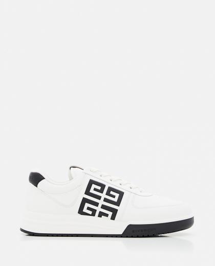 white 4g low top sneakers