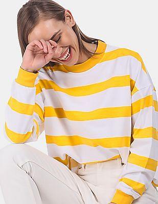 white and yellow crew neck striped sweatshirt