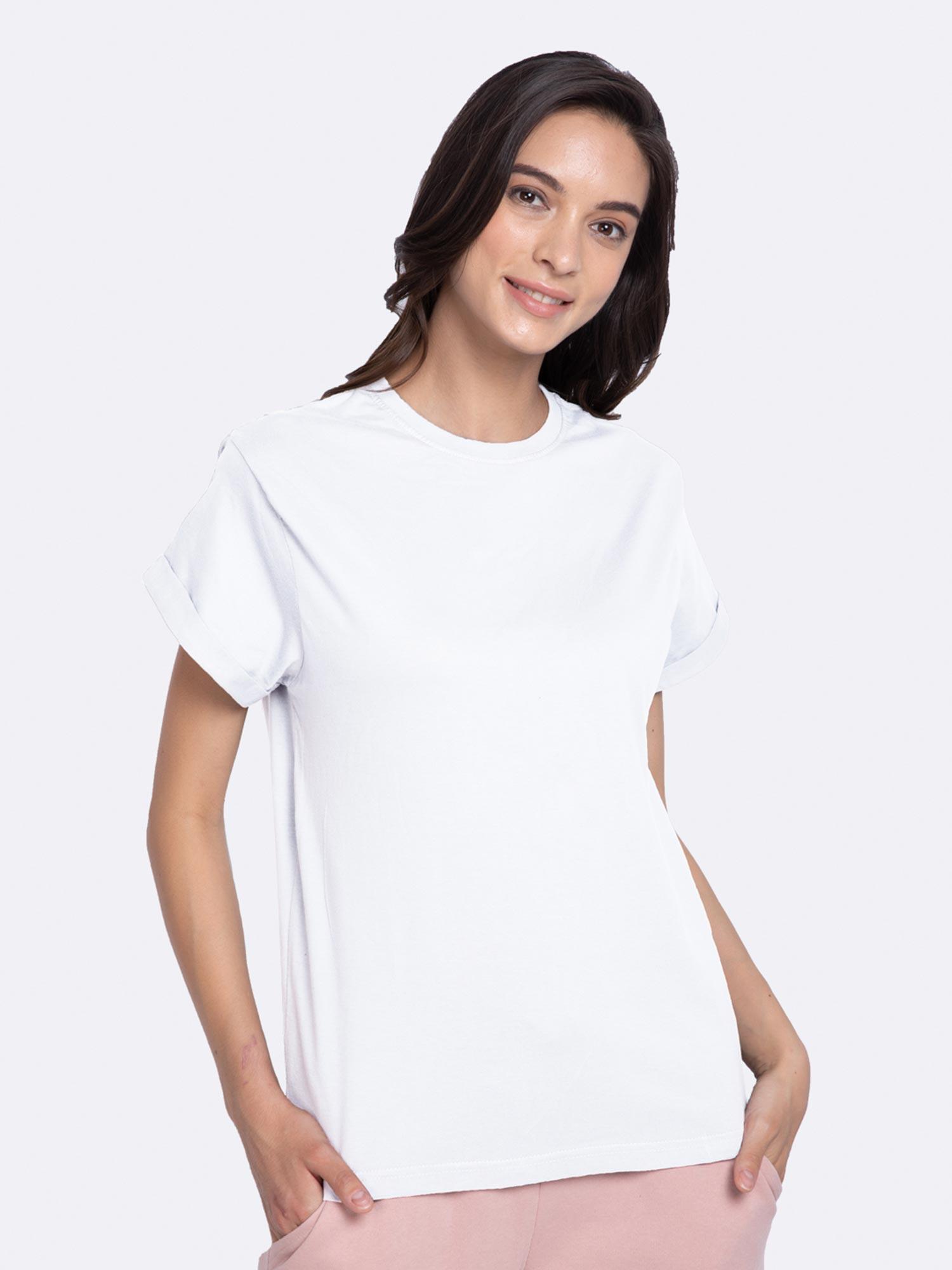 white boyfriend t-shirt