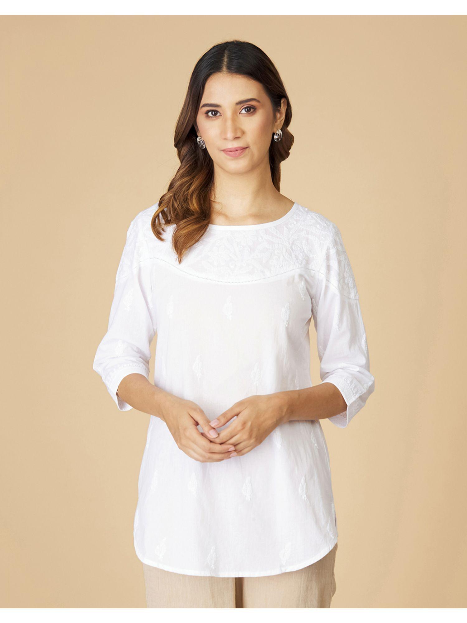 white cotton embroidered chikankari tunic