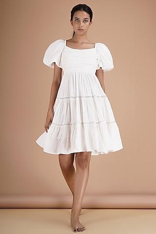 white cotton lurex ruched knee-length dress