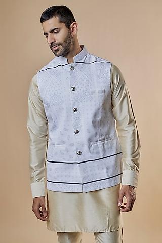 white cotton paisley printed bundi jacket