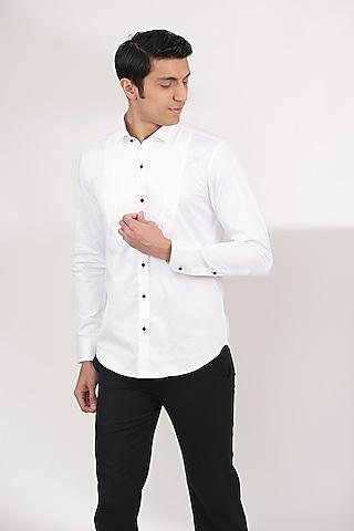 white cotton shirt