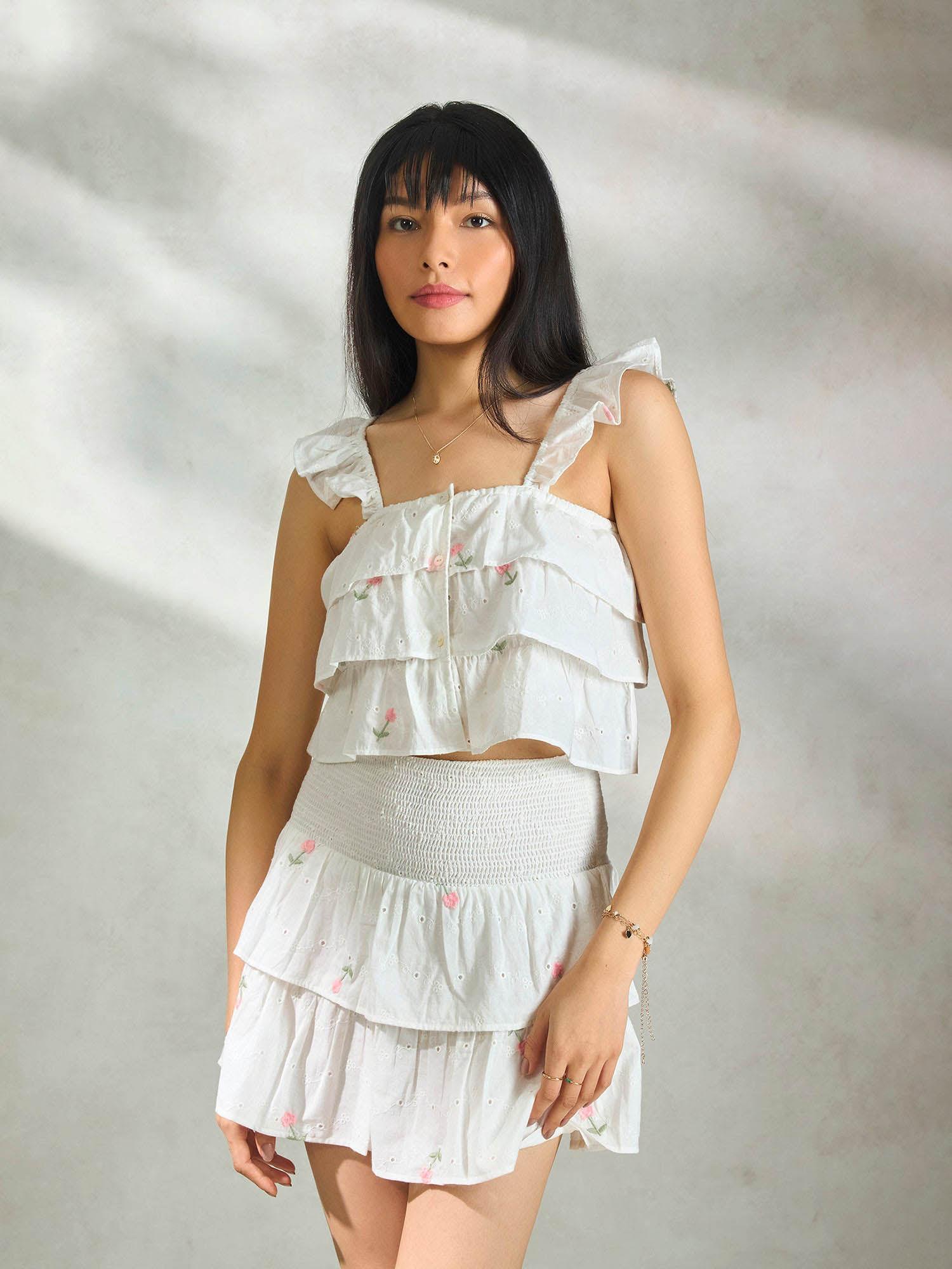 white cute cotton tiered front open placket crop top