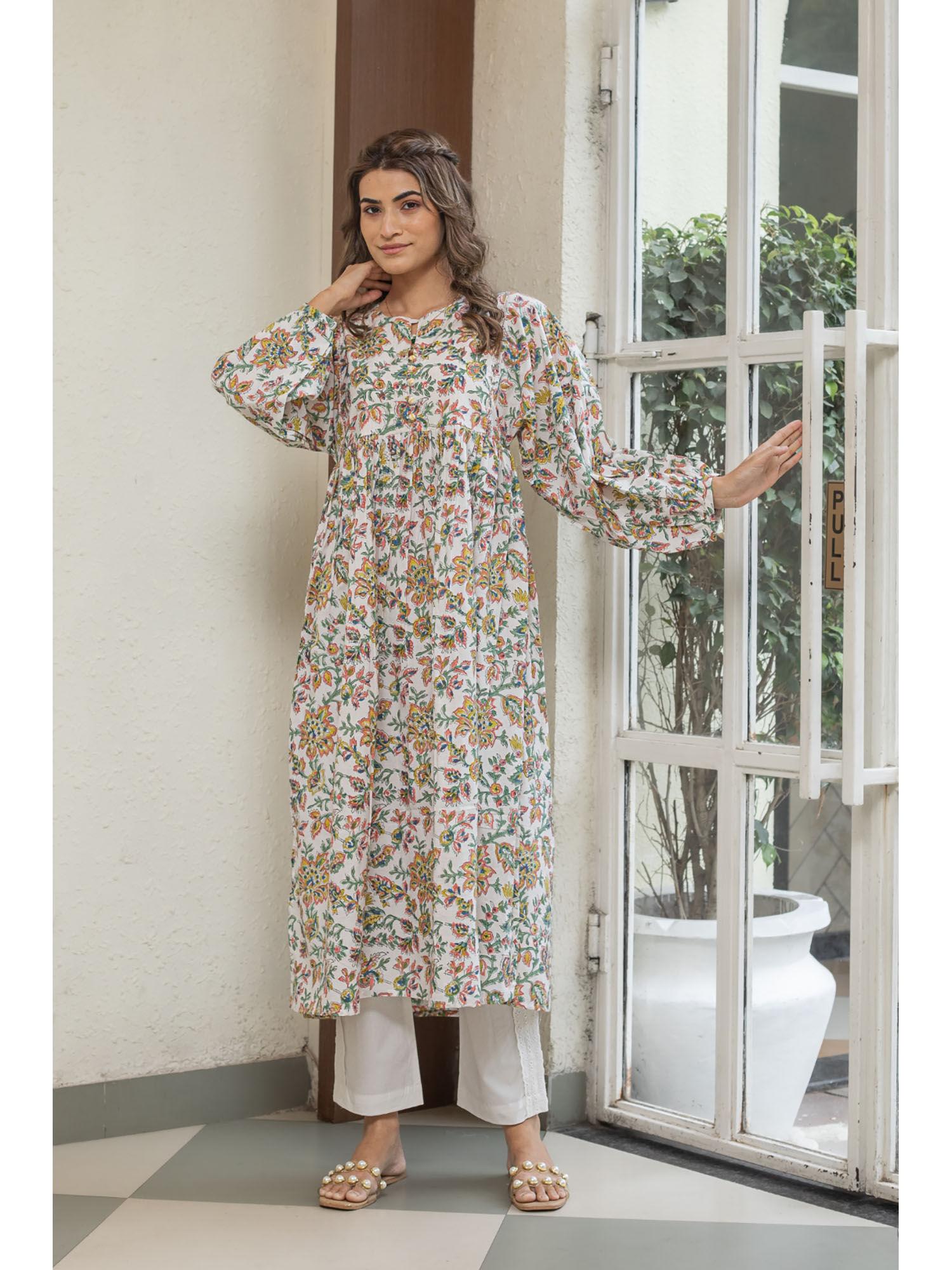 white daisy kurta with pant (set of 2)