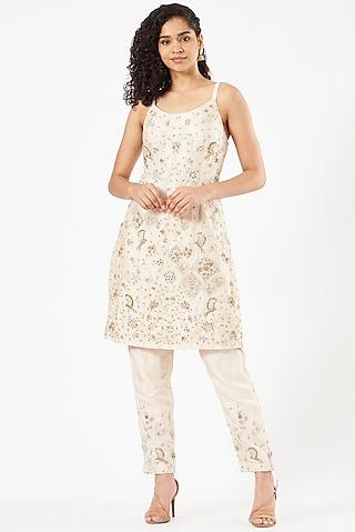 white embroidered kurta set