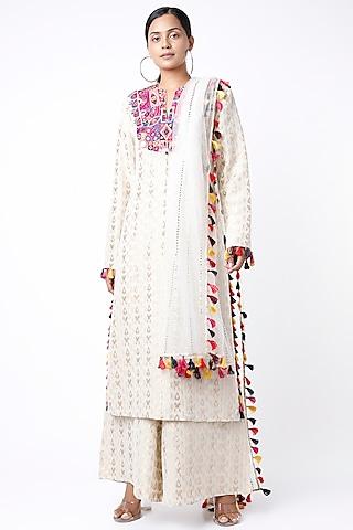 white embroidered kurta set