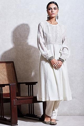 white embroidered kurta with pants