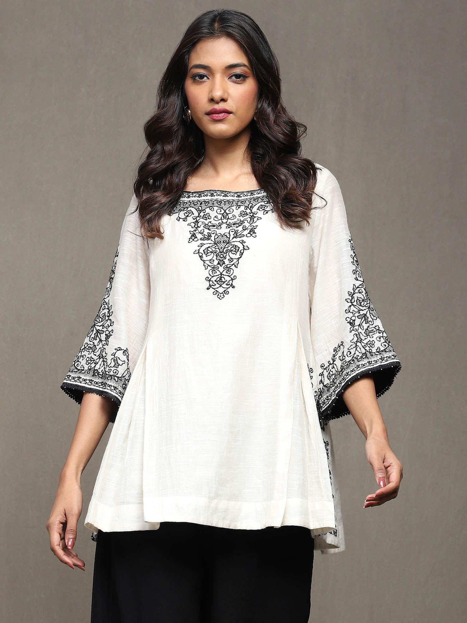 white embroidered kurti with camisole (set of 2)