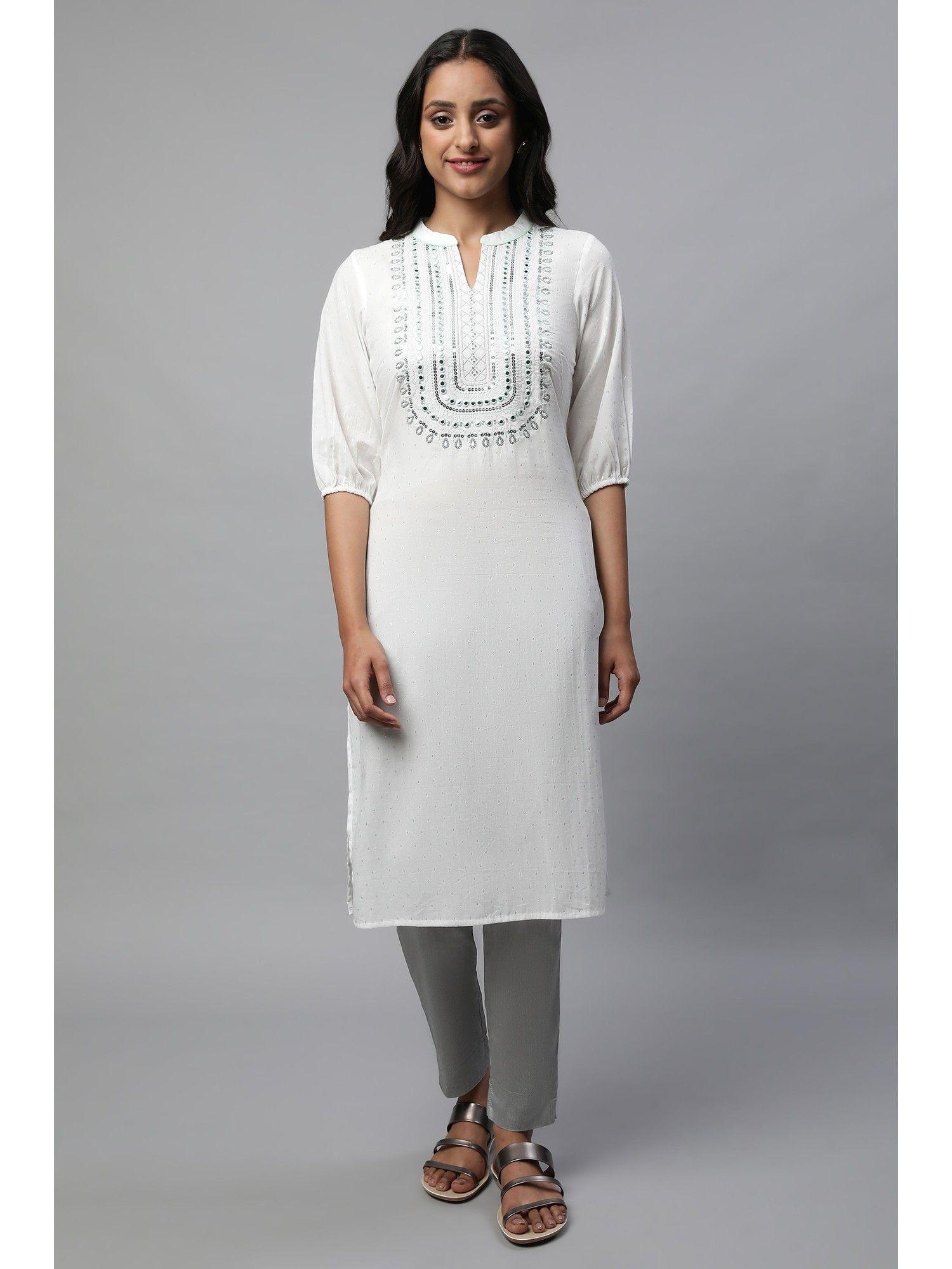 white embroidered plus size straight kurta