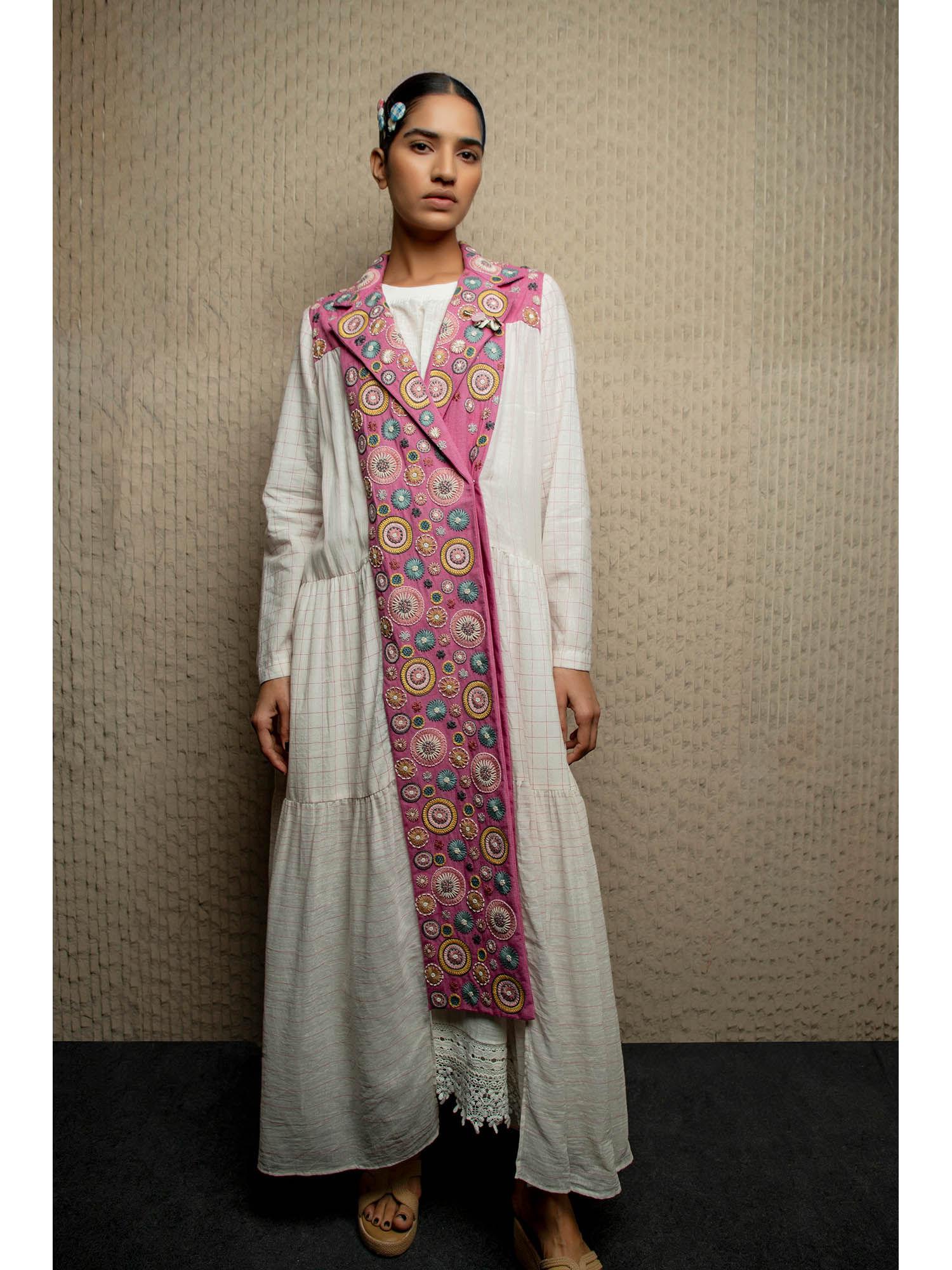 white geometric embroidered tiered trench coat