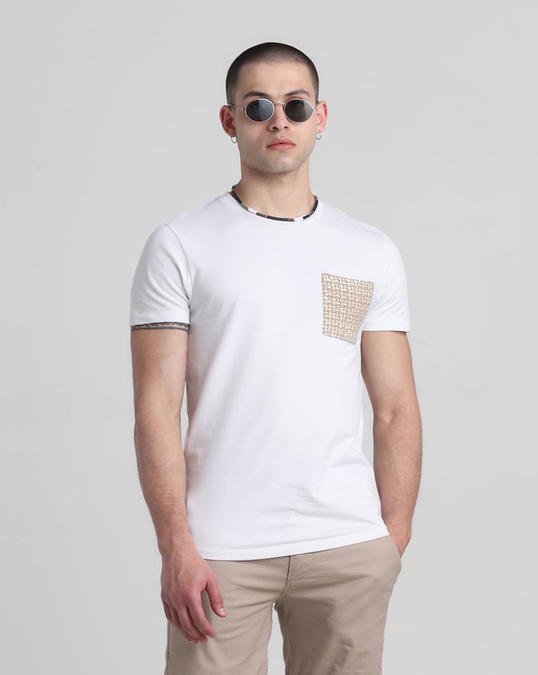 white patch pocket crew neck t-shirt