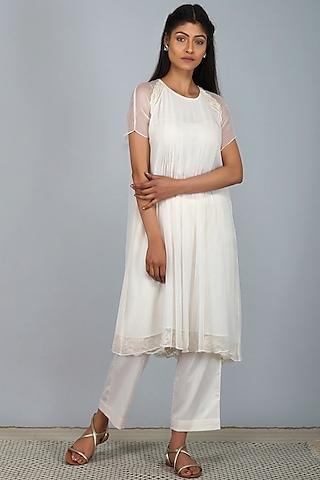 white pleated tunic set