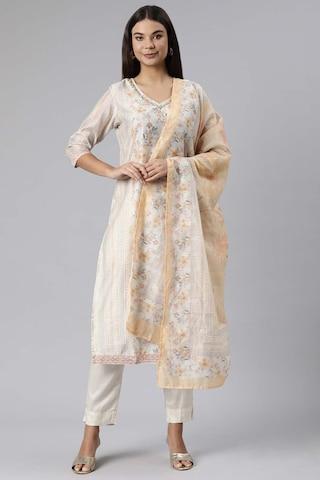 white print casual 3/4th sleeves v neck women regular fit kurta sets