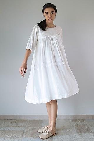 white pure cotton pleated dress