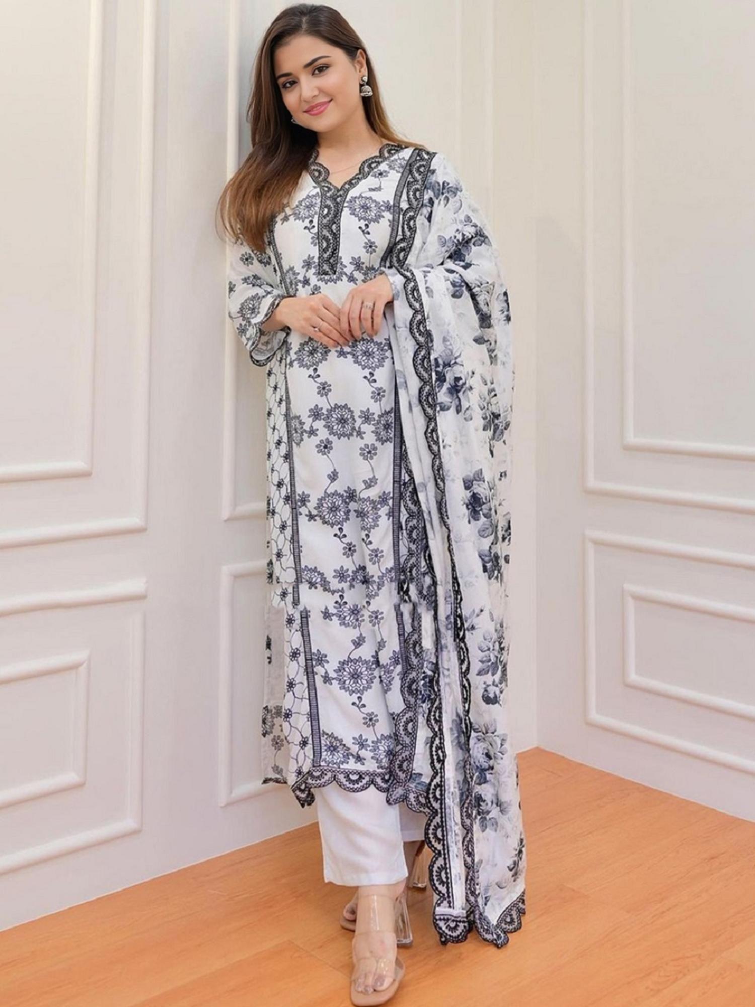 white pure muslin digital printed kurta with pant and dupatta (set of 3)