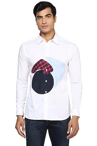 white shirt with applique