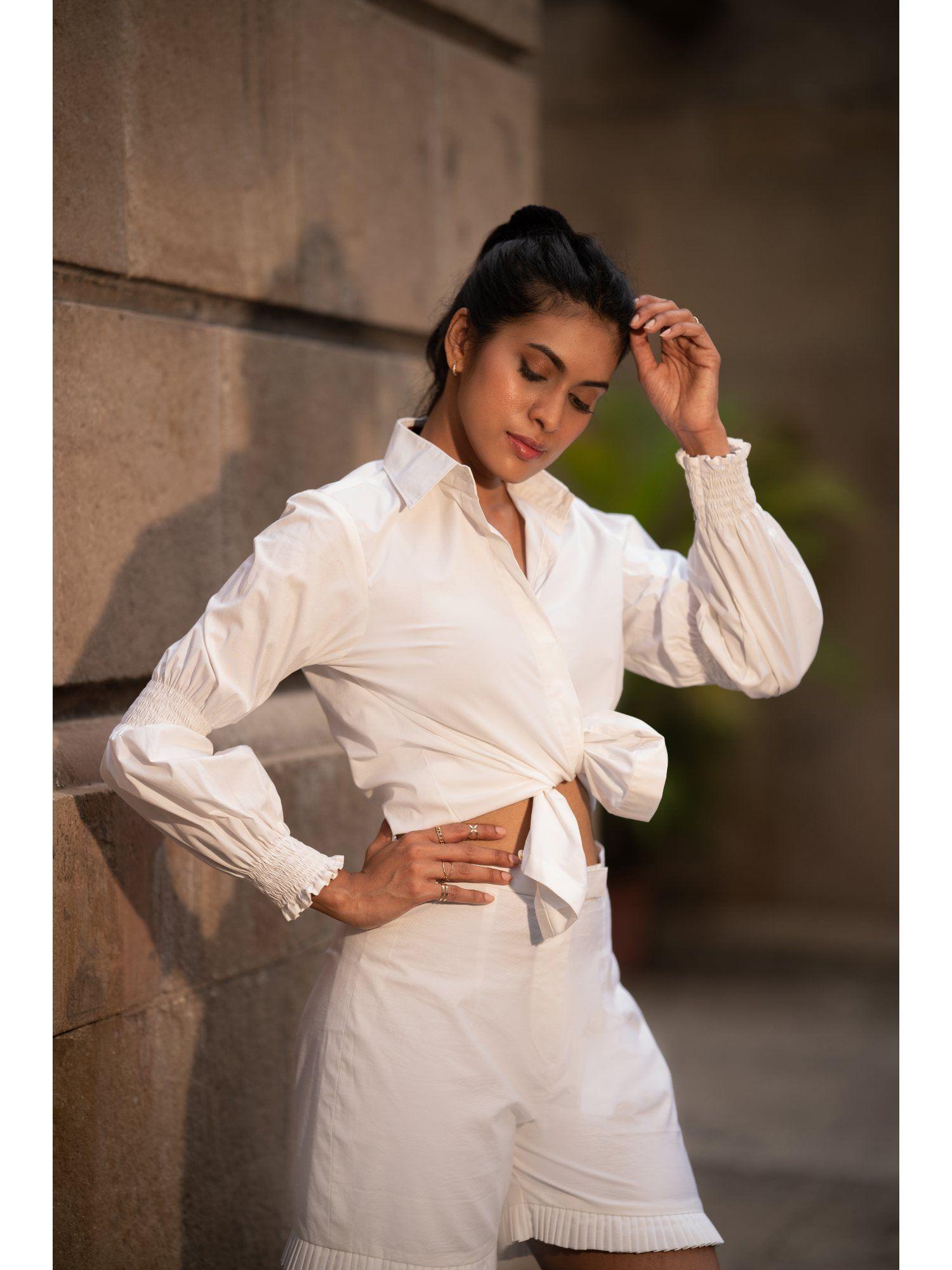 white shirt with elasticated sleeves