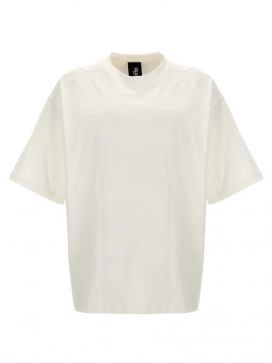 white short sleeve t-shirt