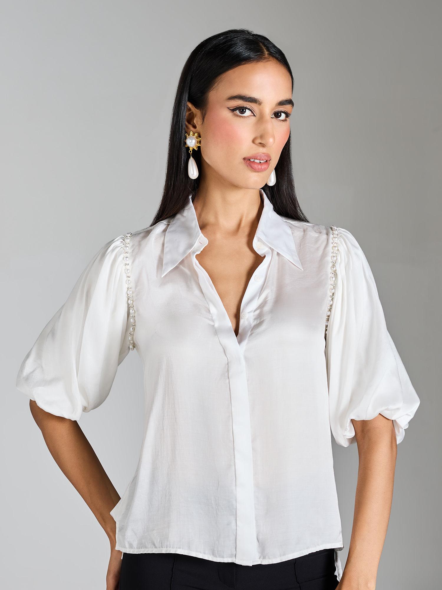 white solid puff sleeve shirt