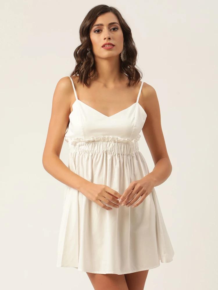 white solid sweetheart neck dress