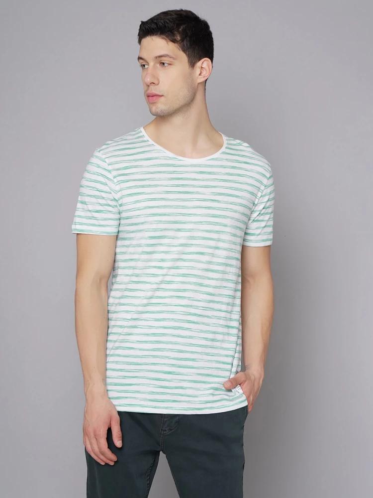 white striped round neck tshirt