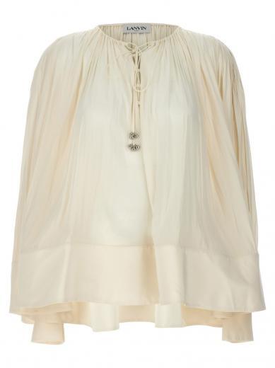 white wide blouse