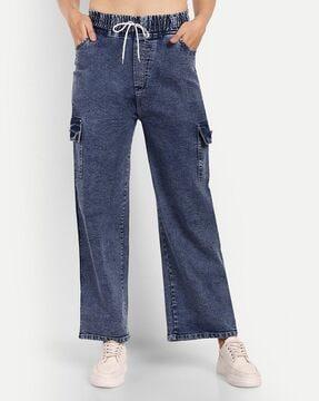 wide leg cargo pants with insert pockets