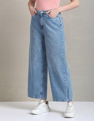 wide leg fit blue jeans