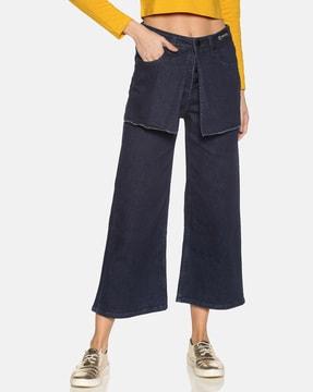 wide-leg jeans with serged insert pockets