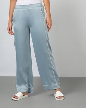 wide leg pants with insert pockets