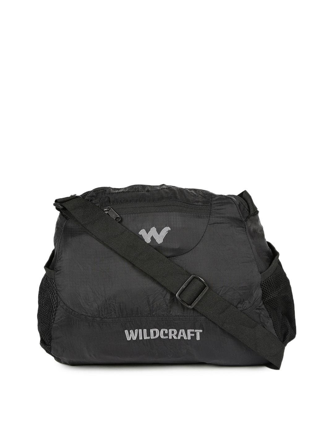 wildcraft men black pac n go messenger bag