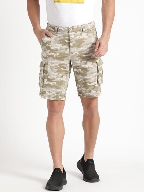 wildcraft beige cotton regular fit camouflage shorts