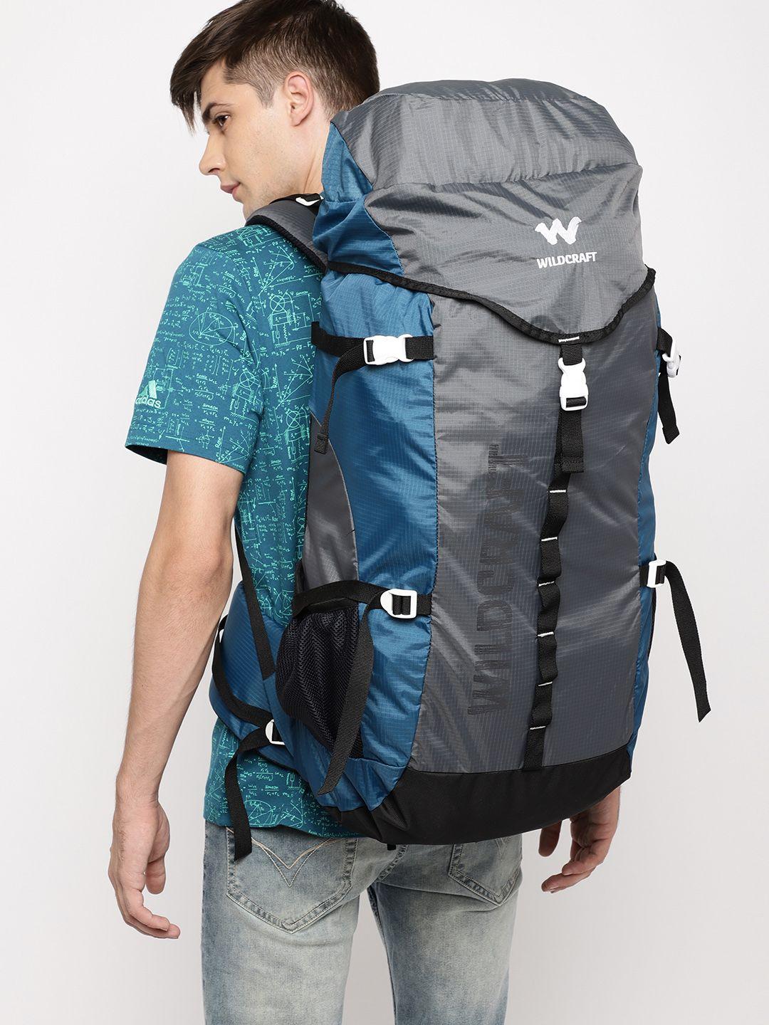 wildcraft men grey & blue printed rucksack