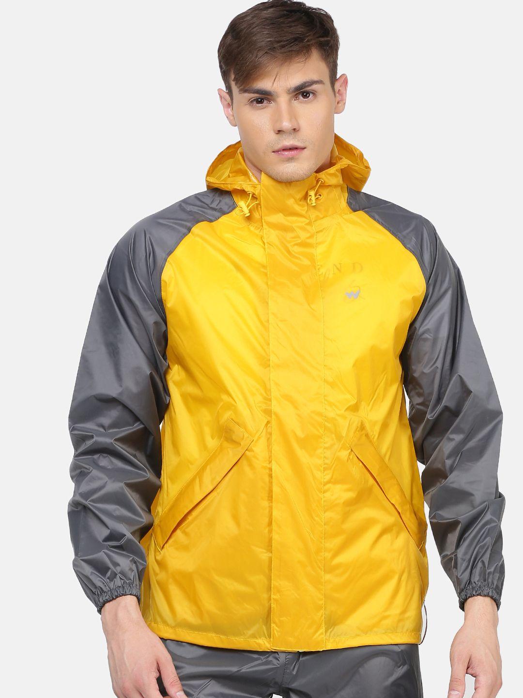 wildcraft men yellow solid hooded hypadry rain jacket