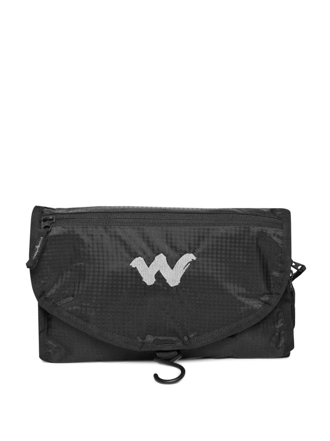 wildcraft unisex black pac n go travel kit