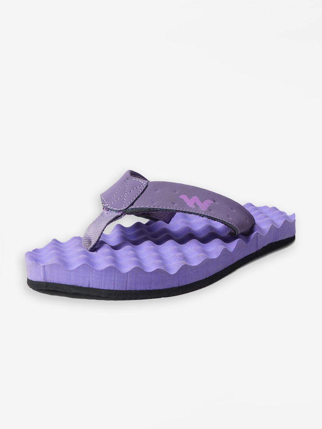 wildcraft women violet & black thong flip-flops