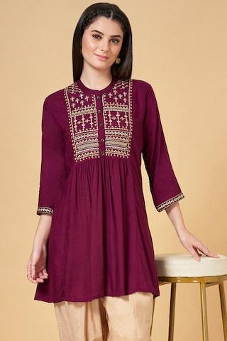 wine embroidered casual 3/4th sleeves mandarin women regular fit  tunic