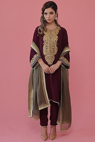 wine embroidered kurta set