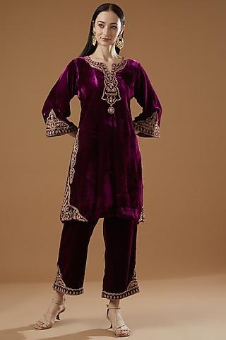 wine velvet hand embroidered kurta set