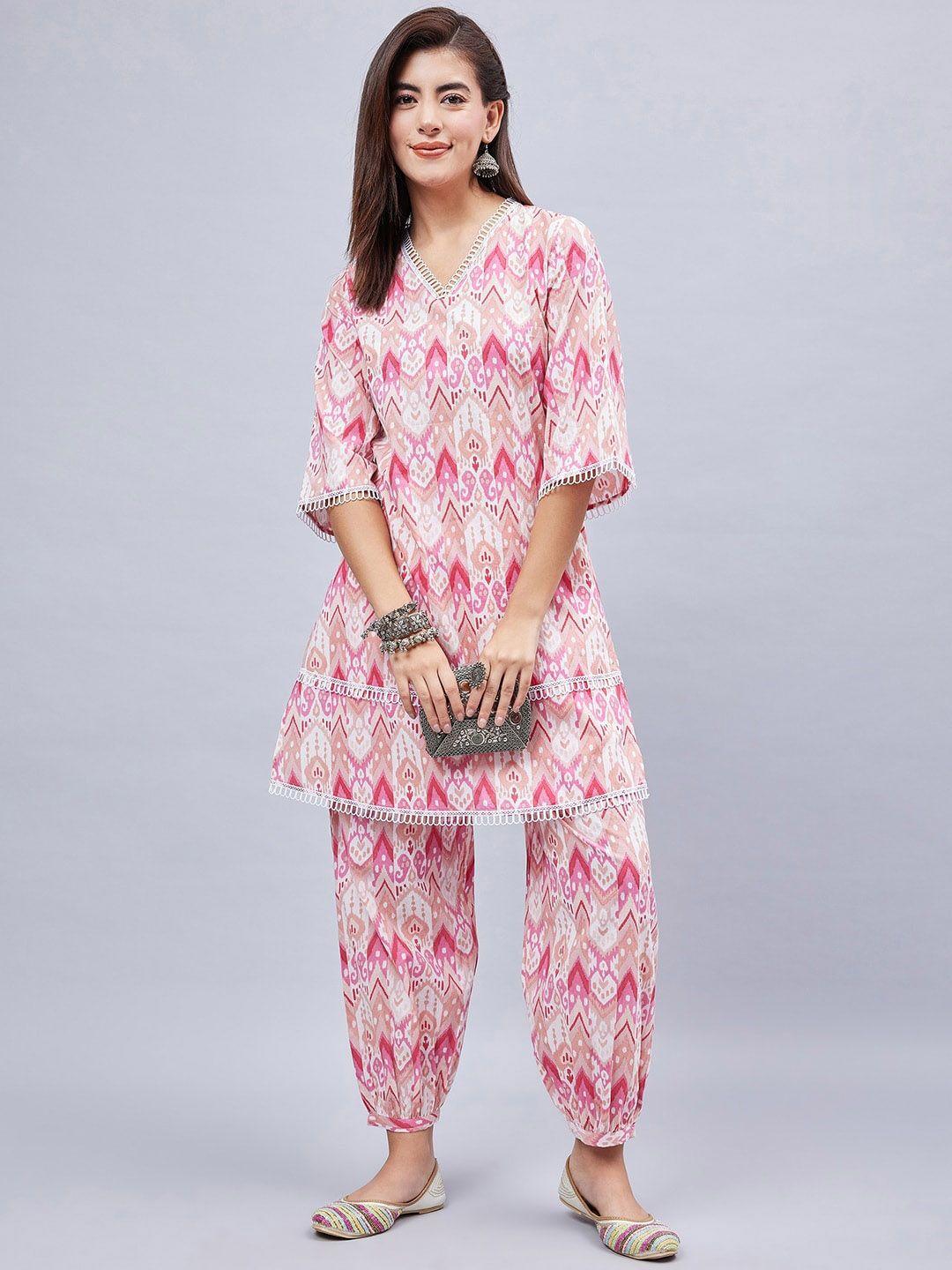 winered geometric printed pure cotton straight kurta & trousers