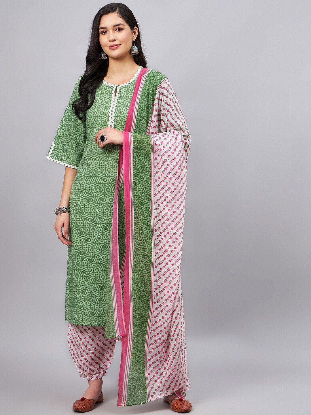 winered women green floral printed regular pure cotton kurta with salwar & with dupatta