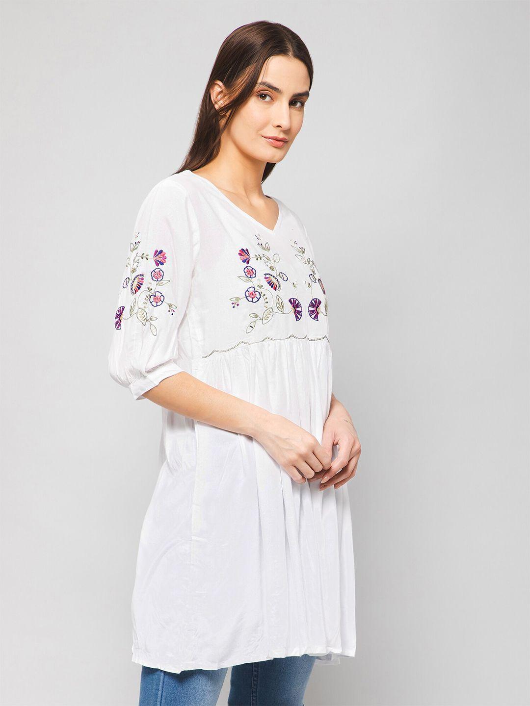 winza designer white floral embellished longline top